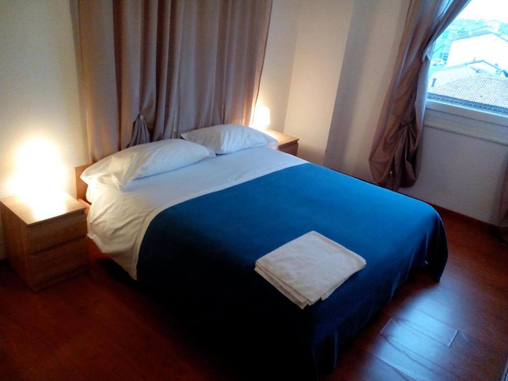 Alloggio Cavour Ferrara Room photo